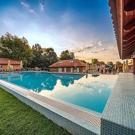 Termal Vesta 4* Tapioszecso